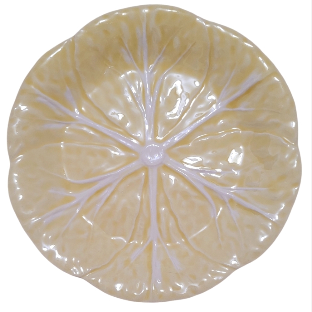 Bordallo Pinheiro Portugal cabbage leaf salad plate